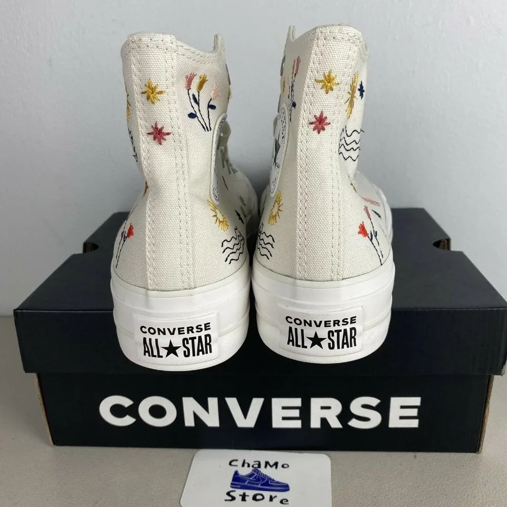 Converse Women’s Chuck Star It's Okay To Wander Platform - Picture 4 of 10